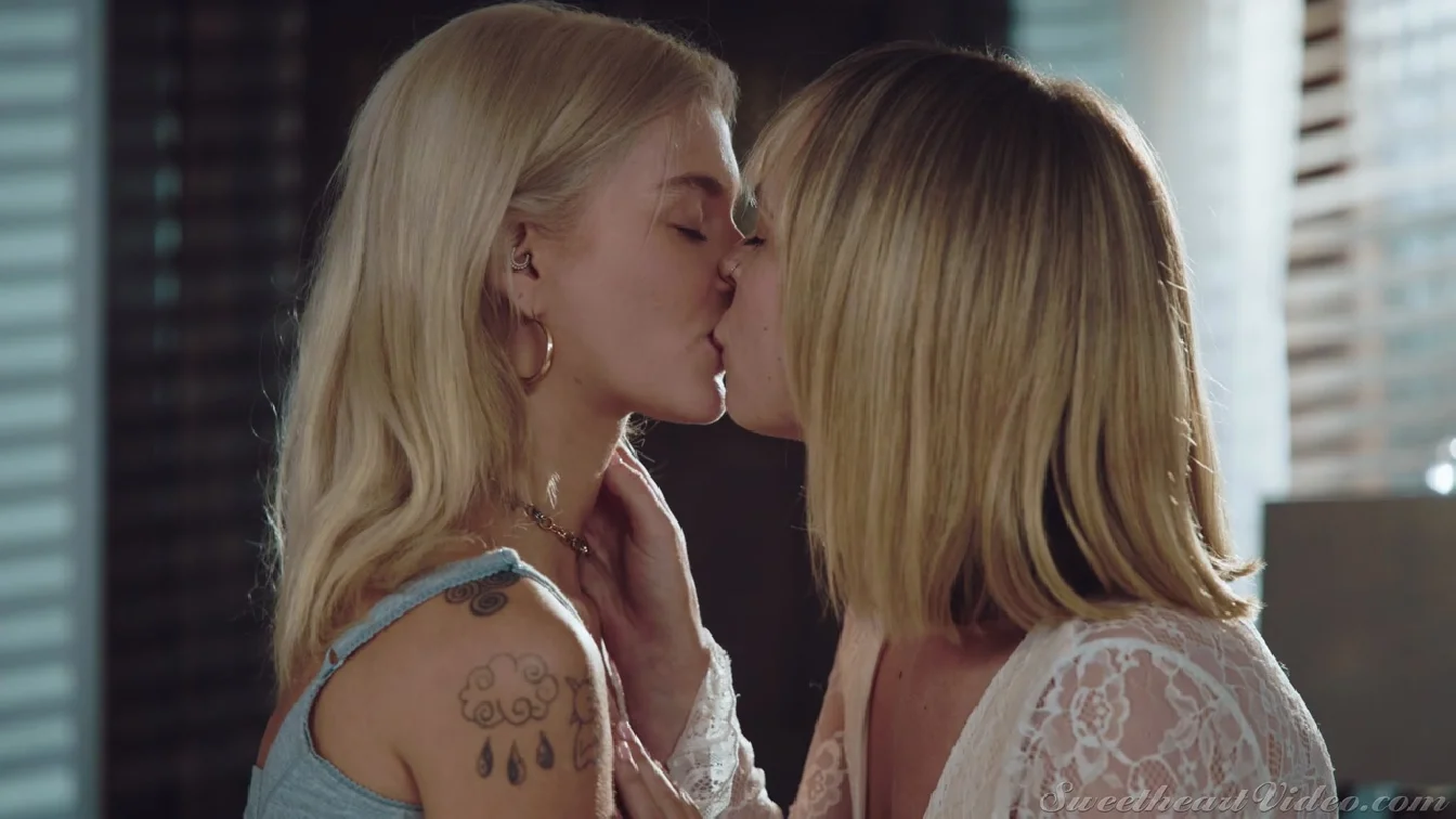 SweetheartVideo Bell Sweet Stepsisters XXX